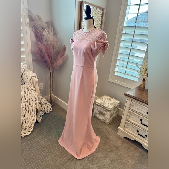NWT JS Collection Elegant Pink Evening Gown size 6 - Picture 3 of 10